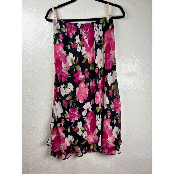 Briggs New York Dresses & Skirts - Black Floral Midi Skirt Women's Sz PM Flowy Ruffle Hem Boho Cottage Prairie